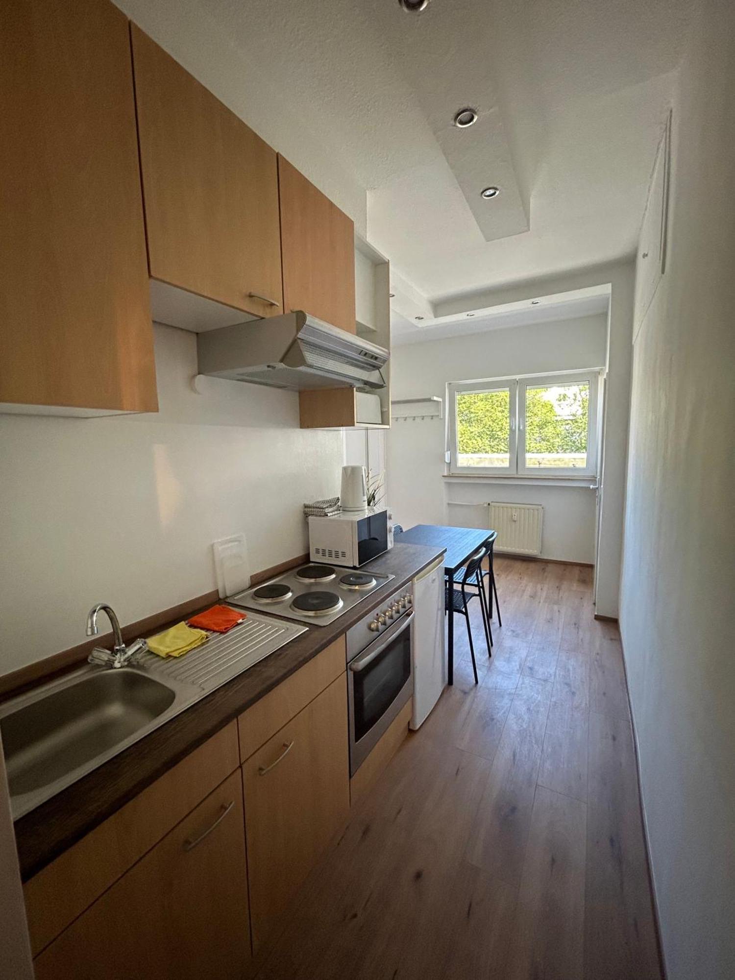 Gemuetliche Ferienwohnung - Voll Ausgestattet, Zentral Aber Ruhig ! วุปปาทัล ภายนอก รูปภาพ