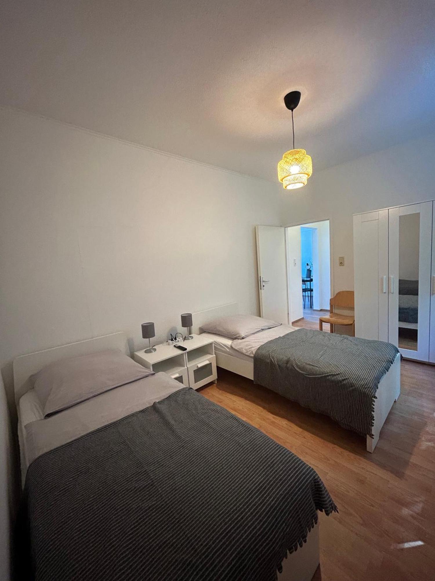 Gemuetliche Ferienwohnung - Voll Ausgestattet, Zentral Aber Ruhig ! วุปปาทัล ภายนอก รูปภาพ